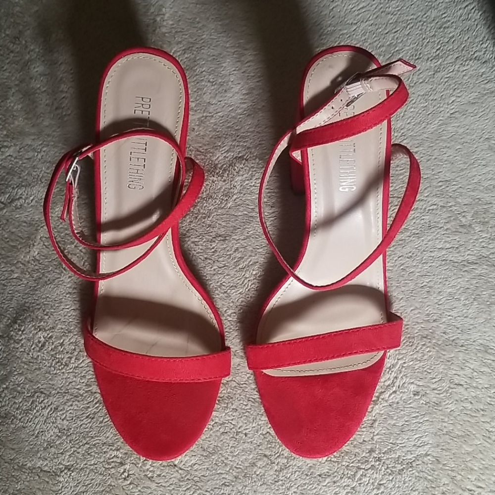 Heels - Picture 2 of 5